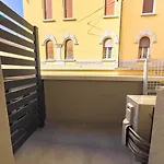 Apartment Blue Life 2a Tirabora Short Rent *