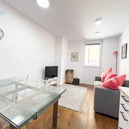 Apartment Blue Life 2a Tirabora Short Rent *