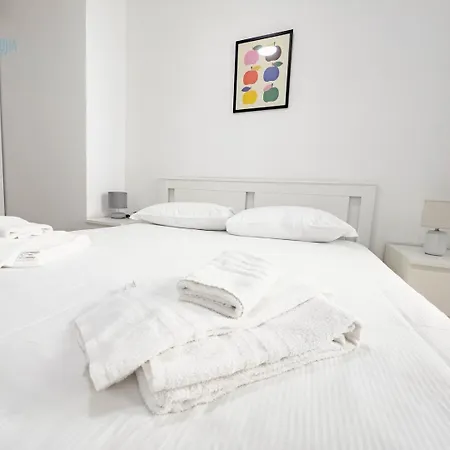 Apartment Blue Life 2a Tirabora Short Rent Trieste